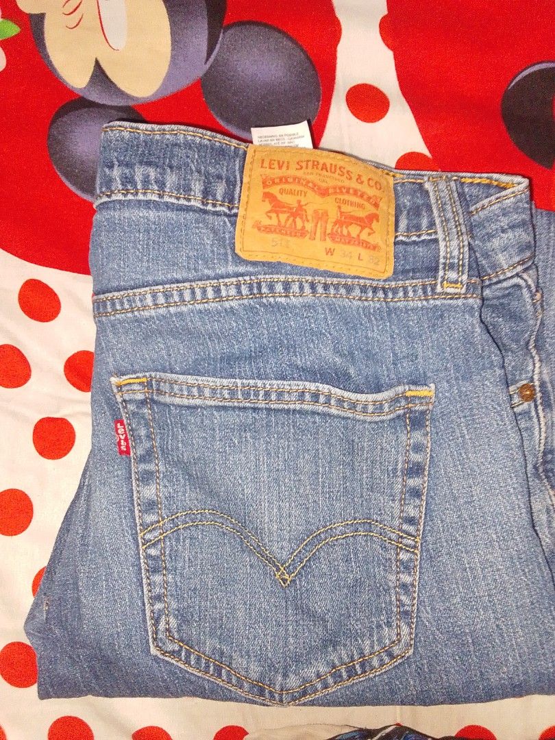Levi Strauss & co. (Category: Jeans) located in Manila. Submitted by goldencat.0dd819 (Listing ID 1468582847, Image 1). Description: 100% LEGIT Levi's 511 Slim Fit Size: W34 L32 on tag Fit: Slim, not skinny Color: Vintage light blue wash Collection: Water<Less Condition: Good condition, no butas, no stain Complete 4 tags, all legit RFS: Hindi na kasya Authentic, not ukay fake Loc: Manila Can do meetup / Lalamove / J&T PM for more pics.
