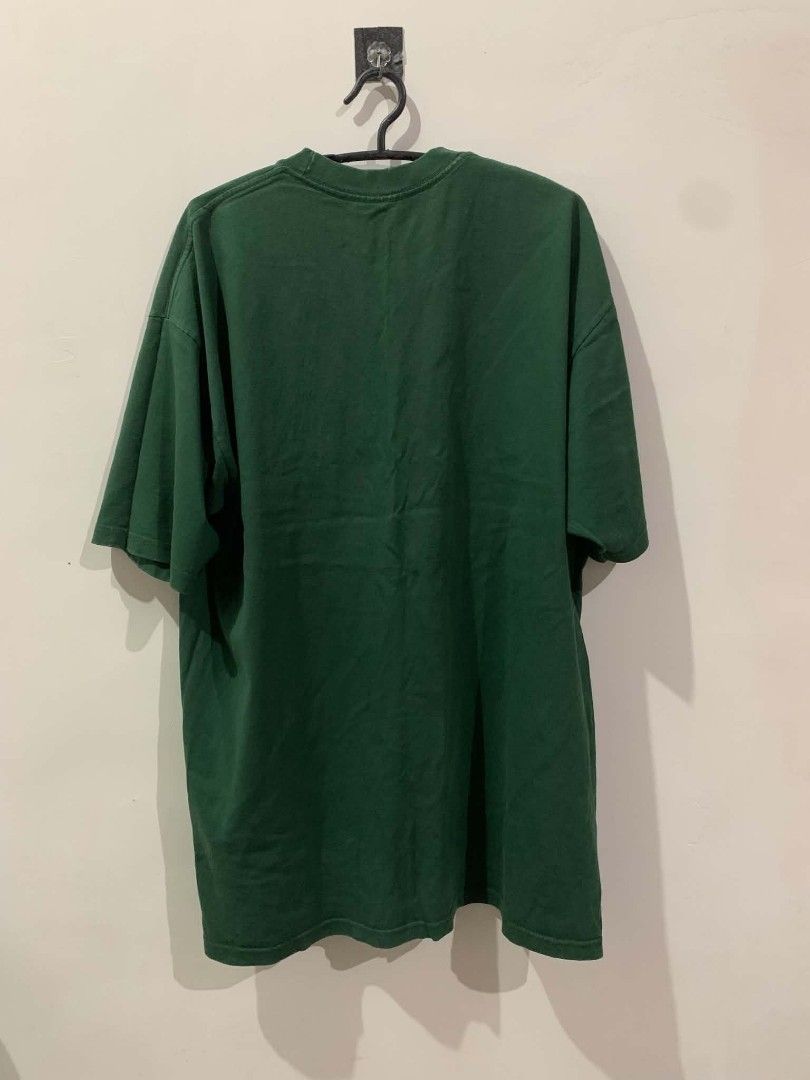 PRO CLUB Tee (Category: Tshirts & Polo Shirts ) located in Quezon City. Submitted by reiner777 (Listing ID 1468691519, Image 2). Description: PRO CLUB Oversized Tee (Green) 2XL - 26x32 9.8 Color rate 9.8 Condition rate Money back guaranteed if proven details are inaccurate 💯..
