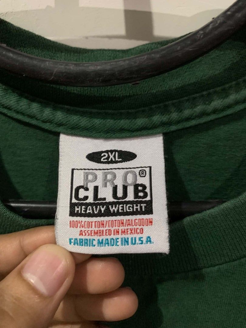 PRO CLUB Tee (Category: Tshirts & Polo Shirts ) located in Quezon City. Submitted by reiner777 (Listing ID 1468691519, Image 3). Description: PRO CLUB Oversized Tee (Green) 2XL - 26x32 9.8 Color rate 9.8 Condition rate Money back guaranteed if proven details are inaccurate 💯..