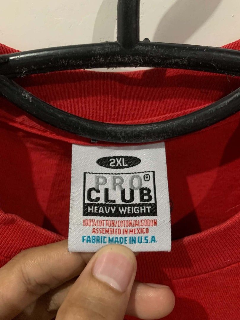 PRO CLUB Tee (Category: Tshirts & Polo Shirts ) located in Quezon City. Submitted by reiner777 (Listing ID 1468691721, Image 3). Description: PRO CLUB Oversized Tee (Red) 2XL - 26x32 9.8 Color rate 9.8 Condition rate Money back guaranteed if proven details are inaccurate 💯..