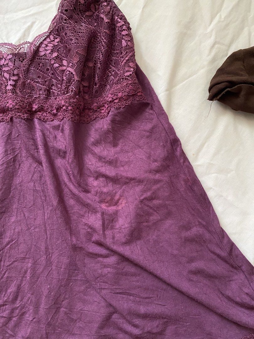 PURPLE CAMI-LACE TOP (Category: Sleeveless) located in Quezon City. Submitted by trimary_apparel (Listing ID 1468505301, Image 3). Description: Fabric: 95% Modal, 5% Spandex Issue: see last slide kindly read before mining: ㅤꨄ︎ first to pay basis ㅤꨄ︎ no return/exchange of items unless seller’s fault ㅤꨄ︎ some items are thrifted & preloved, manage your expectations ㅤㅤꨄ︎ mon-tues shipment .