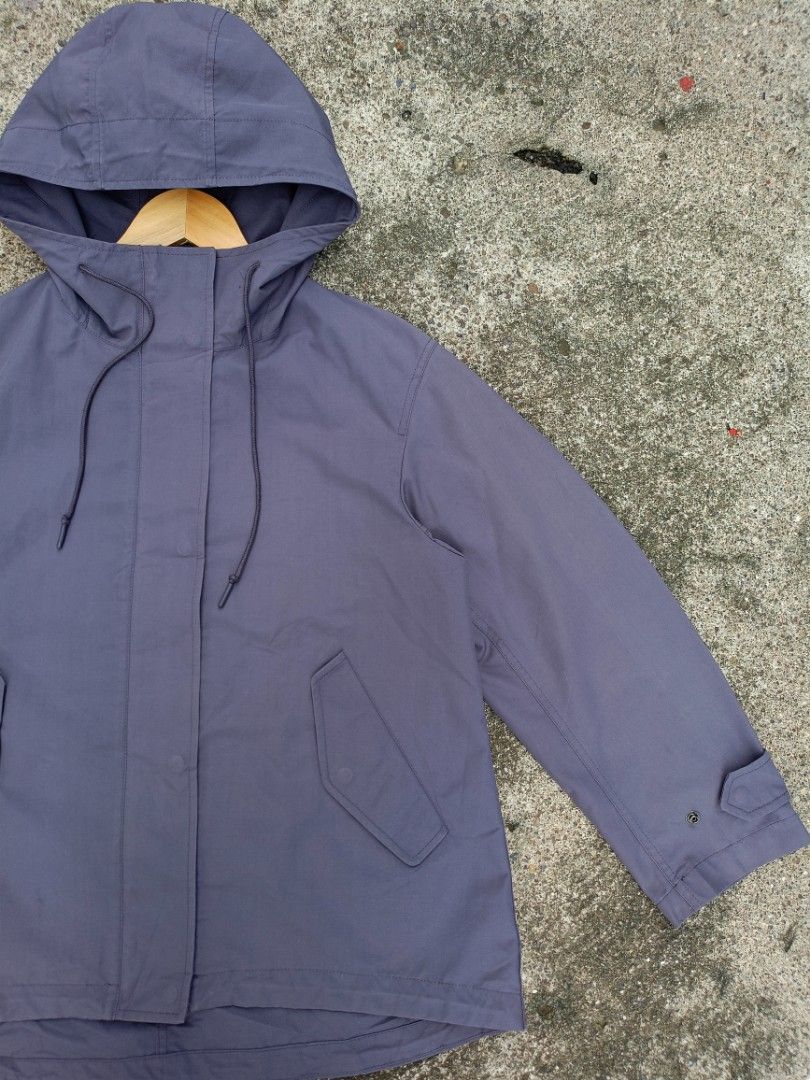Purple Hooded Utility Jacket with Drawstring (Category: Coats, Jackets and Outerwear) located in General Santos City (Dadiangas). Submitted by jay-fits (Listing ID 1468612497, Image 3). Description: UNIQLO Women's Cotton Blend Parka Small on tag Gray Color Rate 10/10 🔥 Flaws see last photos still presentable pa rin Location Davao City Mine 790+Sf .