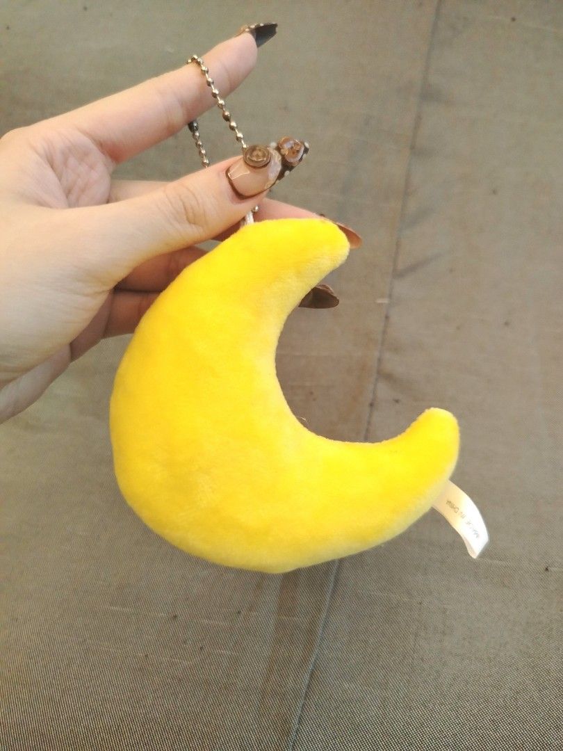 Qualia Crescent Moon Plushie Keychain (Category: Plushies & Soft Toys) located in San Fernando. Submitted by jpmarketplace2023 (Listing ID 1468706740, Image 3). Description: 💚 All items are authentic from Japan. 💛 MOP: GCash (❌️ GCash Protect) 🩵 MOD: LBC only (❌️ S. Checkout, COD, COP) 💙 Meet-up: Vista Mall, San Fernando, Pampanga 💜 All items are on-hand. 🧡 First to pay gets the item first. ❤️ Breakable items are packed with care and cautio