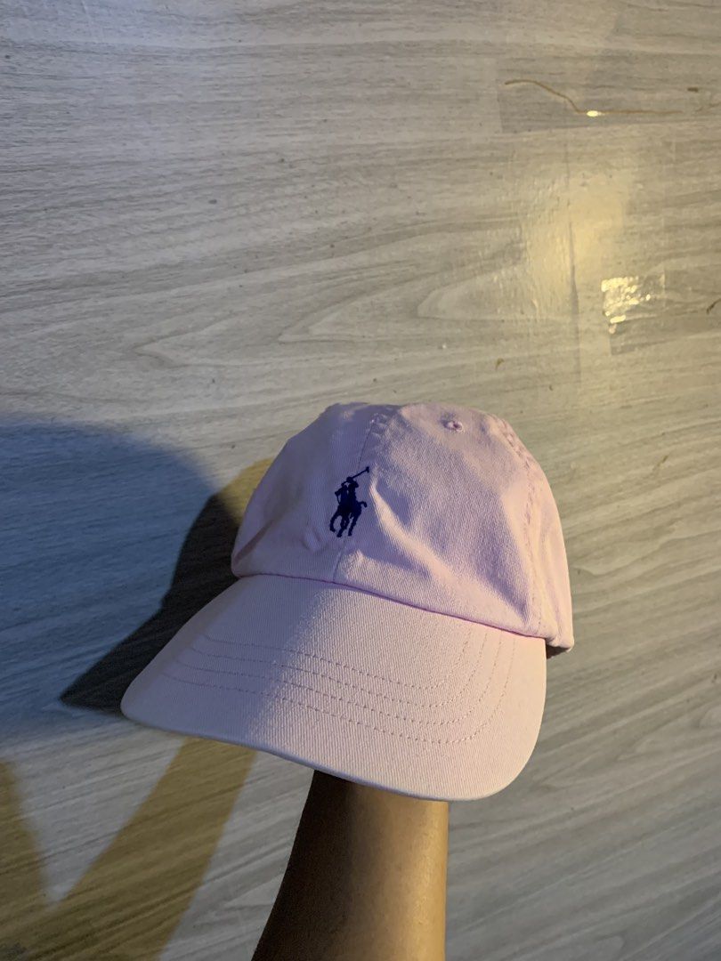 Ralph Lauren (Category: Caps & Hats) located in Butuan. Submitted by thrif_findspeace (Listing ID 1468672006, Image 2). Description: Condition : Good Colorate : 9 Issue : stain, need rewash.
