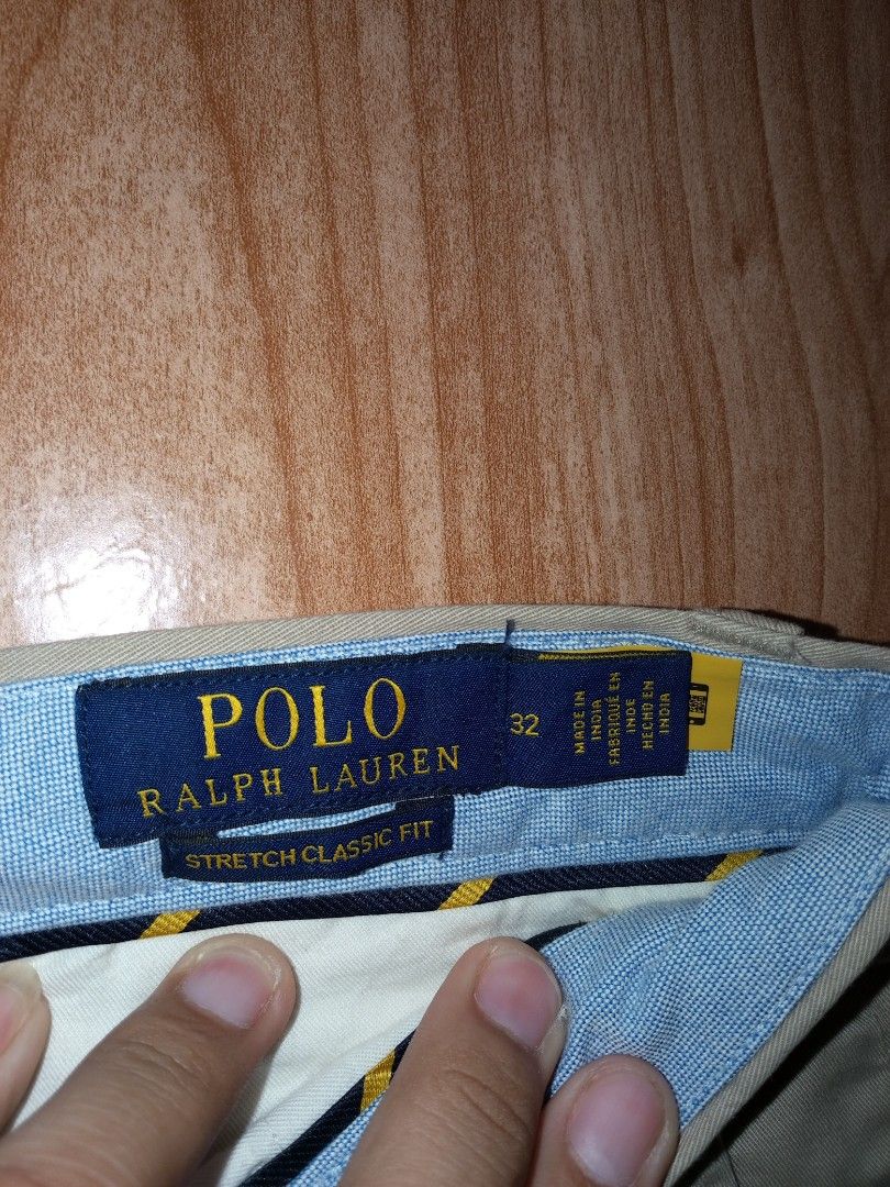 Ralph Lauren Chino short (Category: Chinos) located in Siquijor. Submitted by jallthi4_12345 (Listing ID 1468649763, Image 3). Description: 32 waistline 20.5 length knew condition MOP-gcash courier JNT EXPRESS.