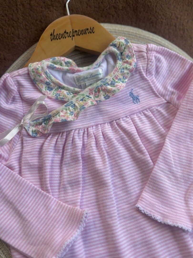 Ralph Lauren Footed Frogsuit Romper 9M (Category: Babies & Kids Fashion) located in Quezon City. Submitted by theentreprenurse (Listing ID 1468524122, Image 2). Description: 𝘼𝙐𝙏𝙊 𝙋𝘼𝙎𝙎 𝙏𝙊 𝙇𝙊𝙒 𝘽𝘼𝙇𝙇𝙀𝙍𝙎 📣 ʙʀᴀɴᴅ: RL ꜱɪᴢᴇ: 9M ᴍᴏᴘ: ɢᴄᴀꜱʜ ꜱʜɪᴘᴘɪɴɢ 🛒 (NO RUSH. I'm a working momma :) ) ▪︎ꜰʟᴀꜱʜ ᴇxᴘʀᴇꜱꜱ | J&T ▪︎ʟᴀʟᴀᴍᴏᴠᴇ|ɢʀᴀʙ ~ 𝚃𝚑𝚎𝚜𝚎 𝚌𝚕𝚘𝚝𝚑𝚎𝚜 𝚊𝚛𝚎 𝚊𝚕𝚛𝚎𝚊𝚍𝚢 𝚠𝚊𝚜𝚑𝚎𝚍. 𝙺𝚒𝚗𝚍𝚕𝚢 𝚖𝚊𝚗𝚊𝚐𝚎 𝚢𝚘𝚞𝚛 𝚎𝚡𝚙𝚎𝚌𝚝𝚊