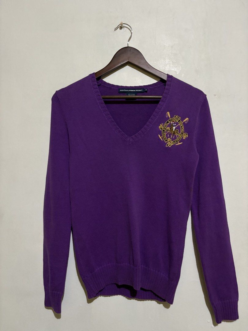 Ralph Lauren Knitted Pullover Sweater (Category: Coats, Jackets and Outerwear) located in Valenzuela. Submitted by k3ntrellgaulden (Listing ID 1468525548, Image 1). Description: Size XS-Small 17x24 Excellent condition No issue Manila area Shipping thru Lalamove/JnT.
