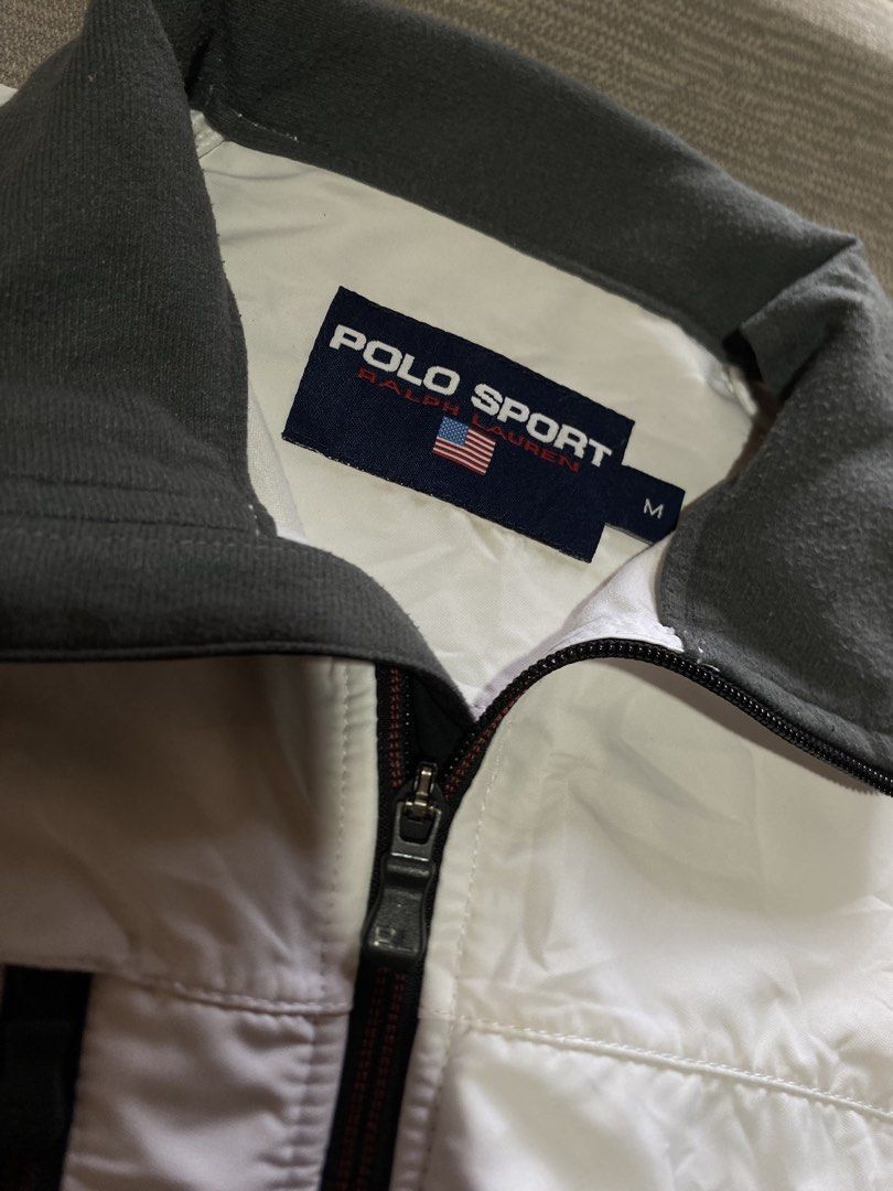Ralph Lauren Windbreaker (Category: Coats, Jackets and Outerwear) located in Lantapan. Submitted by thriftsylz (Listing ID 1468511065, Image 3). Description: Like new condition Medium on Tag W:20 L:25.5.