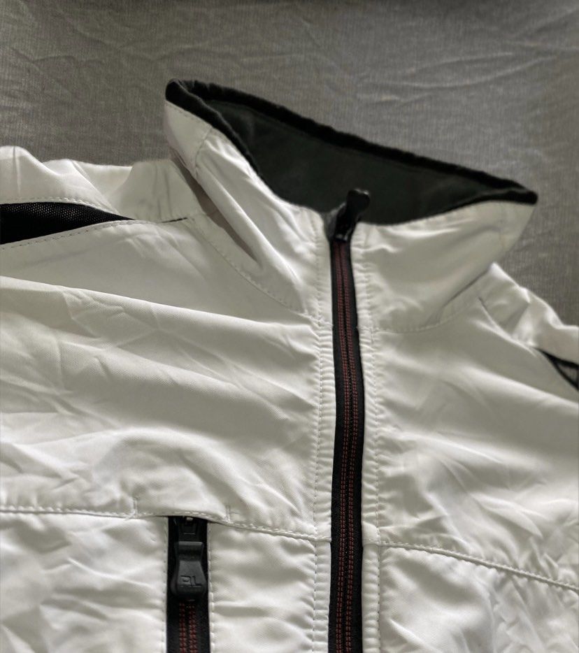 Ralph Lauren Windbreaker (Category: Coats, Jackets and Outerwear) located in Lantapan. Submitted by thriftsylz (Listing ID 1468511065, Image 2). Description: Like new condition Medium on Tag W:20 L:25.5.