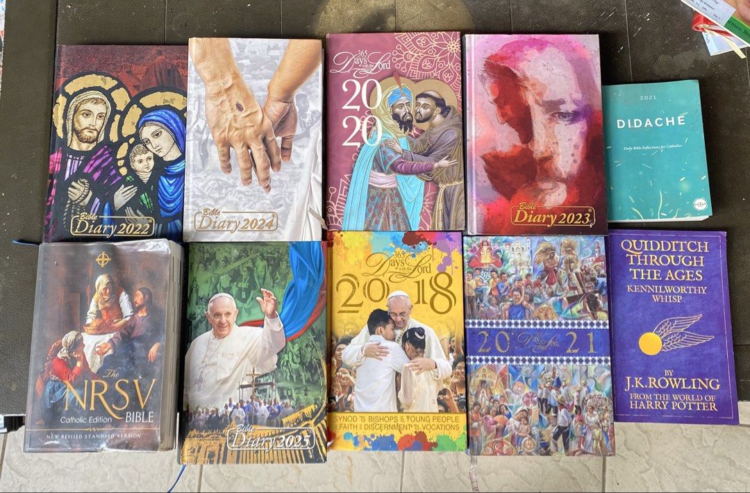 RANDOM CATHOLIC BOOKS (PRE LOVE) (Category: Religion Books) located in Makati City. Submitted by zus_tht (Listing ID 1468578628, Image 1). Description: FEEL FREE TO OFFER - Diary 2022 (Unavailable) Some books have minimal damage. All authentic. ₱1000 take all DM for more details..