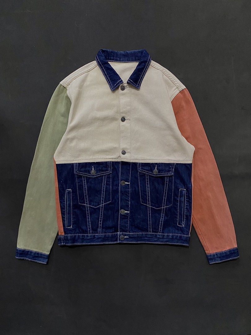 Random Color-Block Denim & Twill Workwear Jacket (Category: Coats, Jackets and Outerwear) located in Quezon City. Submitted by rlphvncntbs (Listing ID 1468512794, Image 1). Description: Random Color-Block Denim & Twill Workwear Jacket Size: Fits Medium Measurements: 21" x 26" Excellent Condition ₱2,500 + SF (Negotiable).