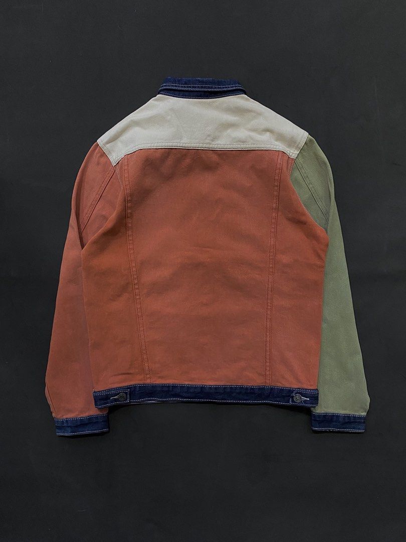 Random Color-Block Denim & Twill Workwear Jacket (Category: Coats, Jackets and Outerwear) located in Quezon City. Submitted by rlphvncntbs (Listing ID 1468512794, Image 2). Description: Random Color-Block Denim & Twill Workwear Jacket Size: Fits Medium Measurements: 21" x 26" Excellent Condition ₱2,500 + SF (Negotiable).