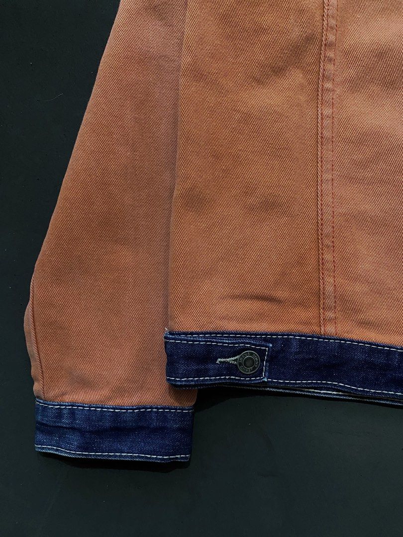 Random Color-Block Denim & Twill Workwear Jacket (Category: Coats, Jackets and Outerwear) located in Quezon City. Submitted by rlphvncntbs (Listing ID 1468512794, Image 3). Description: Random Color-Block Denim & Twill Workwear Jacket Size: Fits Medium Measurements: 21" x 26" Excellent Condition ₱2,500 + SF (Negotiable).