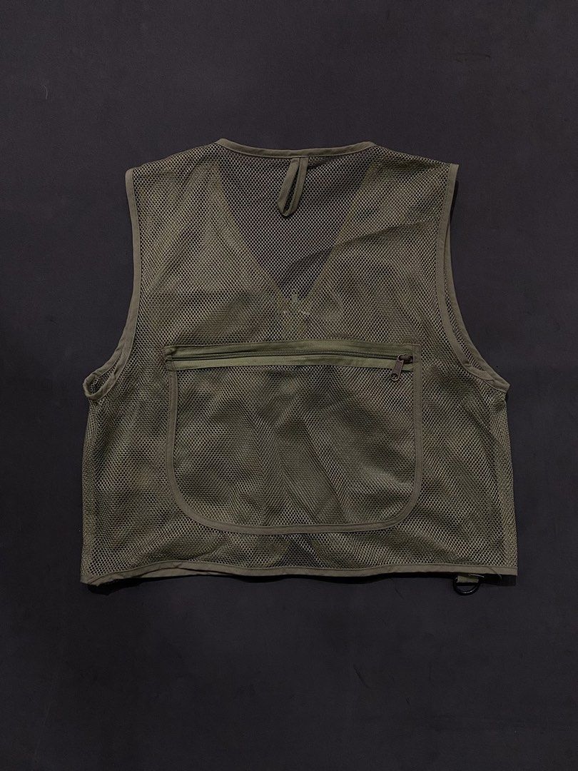 Random Olive Green Utility Mesh Vest (Category: Coats, Jackets and Outerwear) located in Quezon City. Submitted by rlphvncntbs (Listing ID 1468507875, Image 2). Description: Random Olive Green Utility Mesh Vest Size: Large on Tag, Fits Small - Medium Measurements: 20" x 19.5" Excellent Condition ₱1,000 + SF (Negotiable).