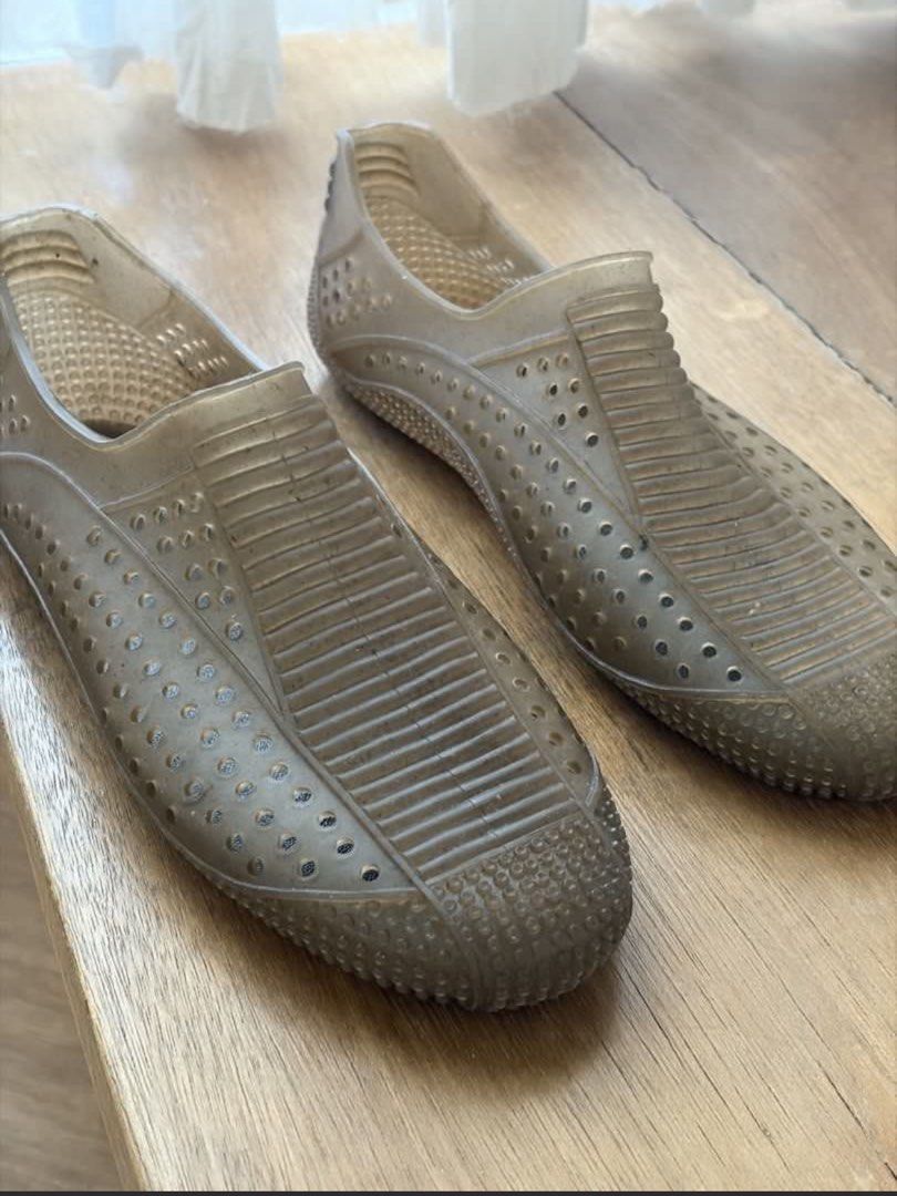 RARE! Plasticana Surfana Natural (Category: Flats & Sandals) located in Marikina City. Submitted by marahome (Listing ID 1468581118, Image 2). Description: Unisex Big on me, I can accept swap with size 7..