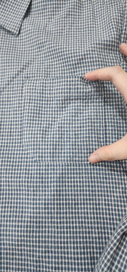 [RE'] Men's Blue Gingham Long Sleeve Button Up (Category: Formal Shirts) located in Manila. Submitted by bibimboop (Listing ID 1468548923, Image 3). Description: Also bought from S. Korea, used maybe 1-2 times. Just a bit wrinkly from a bad fold; the material is quite thin, and has a small front pocket. Shoulders: 17.5" Chest: 17" Length: 27.5" Sleeve length: 23.5" 🧧 Mode of Payment: Gcash or Cash (meet-ups) 📍 Meet-Ups: Robinsons Place Manila (