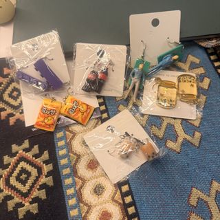 (Category: ) located in . Submitted by pooty (Listing ID 1468690443, Image 1). Description: .