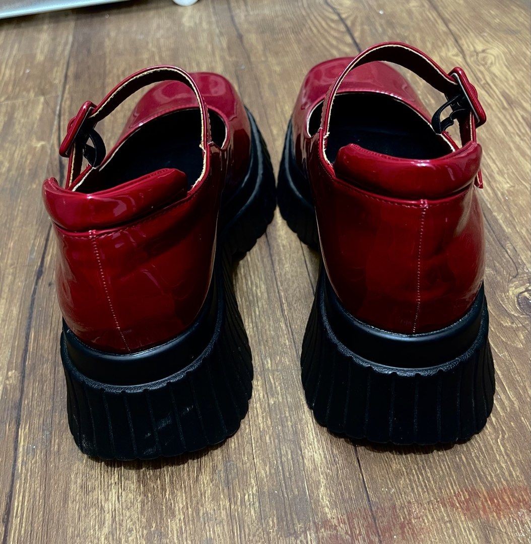 Red mary jane platform sugarpunk shein (Category: Wedges) located in Baliuag. Submitted by sirc_28 (Listing ID 1468569111, Image 2). Description: glossy red Mary Jane shoes with a chunky platform lug sole and a buckled strap across the instep. No issue.