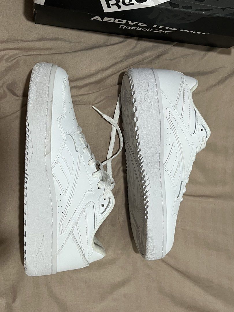Reebook ATR Chill (Category: Sneakers) located in Munoz. Submitted by jaicc (Listing ID 1468550070, Image 2). Description: sz 8.5.