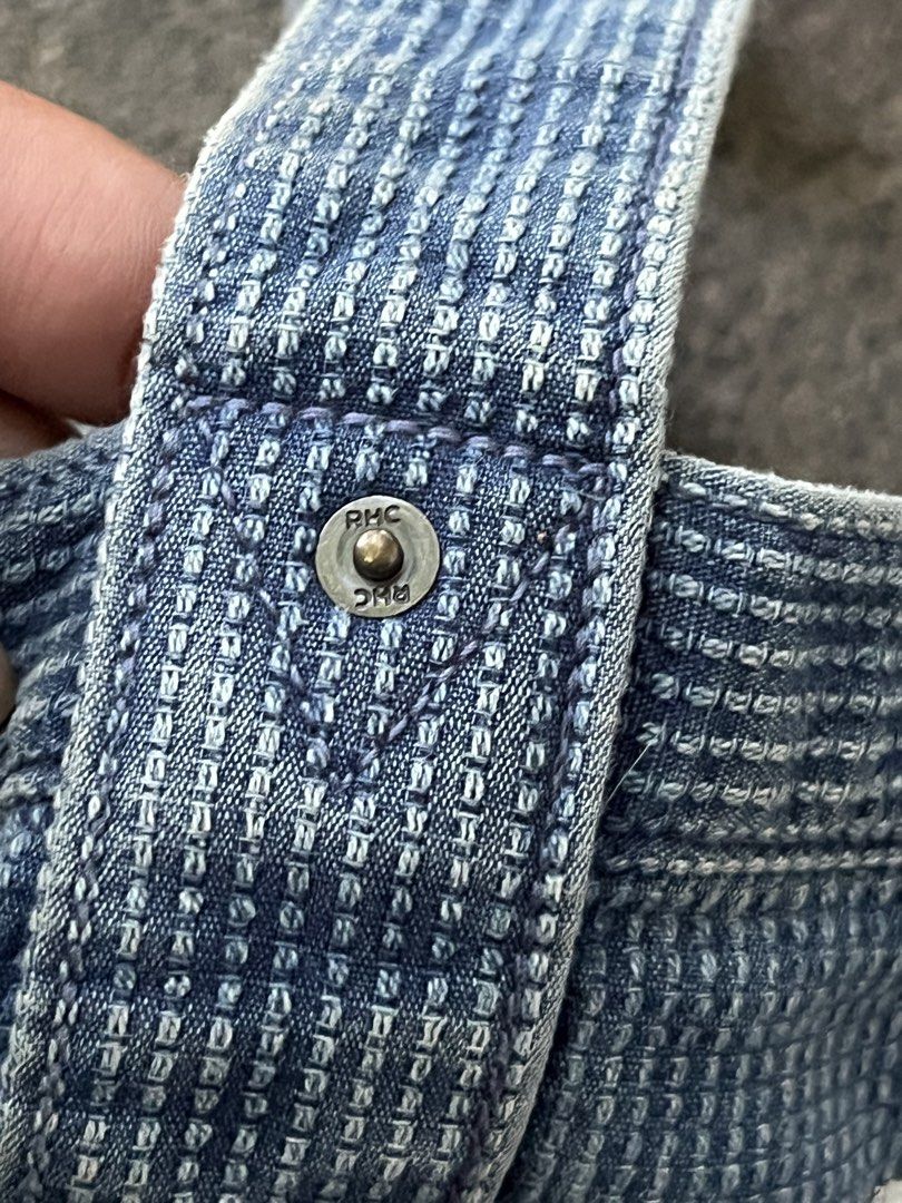 RHC Ron Herman Sashiko Denim Tote Bag (Category: Luxury Bags & Wallets) located in Dapitan. Submitted by gelbread (Listing ID 1468602949, Image 3). Description: .