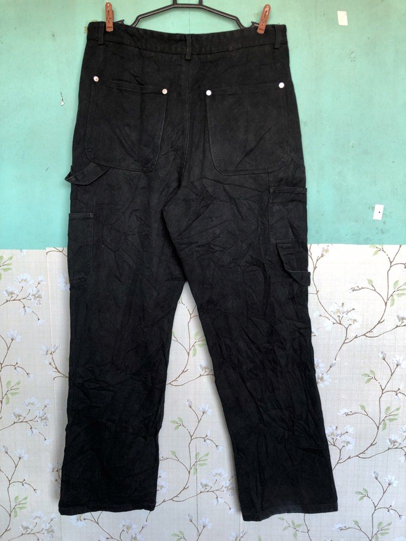 Riveted Carpenter jeans double knee (Category: Jeans) located in Bacolod City. Submitted by kristineparreno (Listing ID 1468521140, Image 3). Description: W-32-33 L-43.7 Hem-9.3 .
