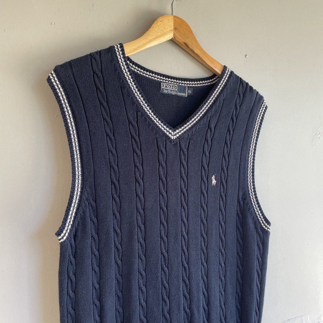 RL Cable Knit Vest (Category: Coats, Jackets and Outerwear) located in Baguio. Submitted by 2ndstory.vntg (Listing ID 1468559633, Image 2). Description: RALPH LAUREN CABLE KNIT VEST🔥 XL (21x28) Excellent Condition 🔖₽580.00 📍Baguio City.