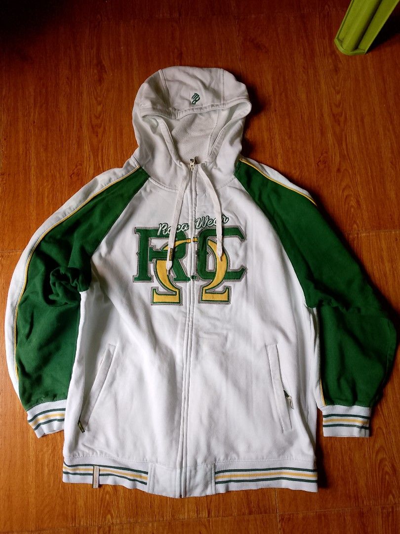 rocawear y2k (Category: Coats, Jackets and Outerwear) located in Manila. Submitted by goodiesm (Listing ID 1468519455, Image 1). Description: .