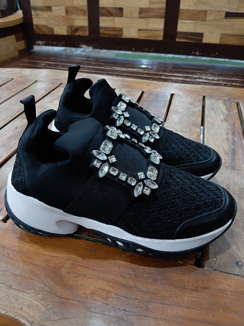 Roger Vivier (Category: Sneakers) located in Subic. Submitted by AnythingBrandedby_May (Listing ID 1468690799, Image 2). Description: Roger Vivier.
