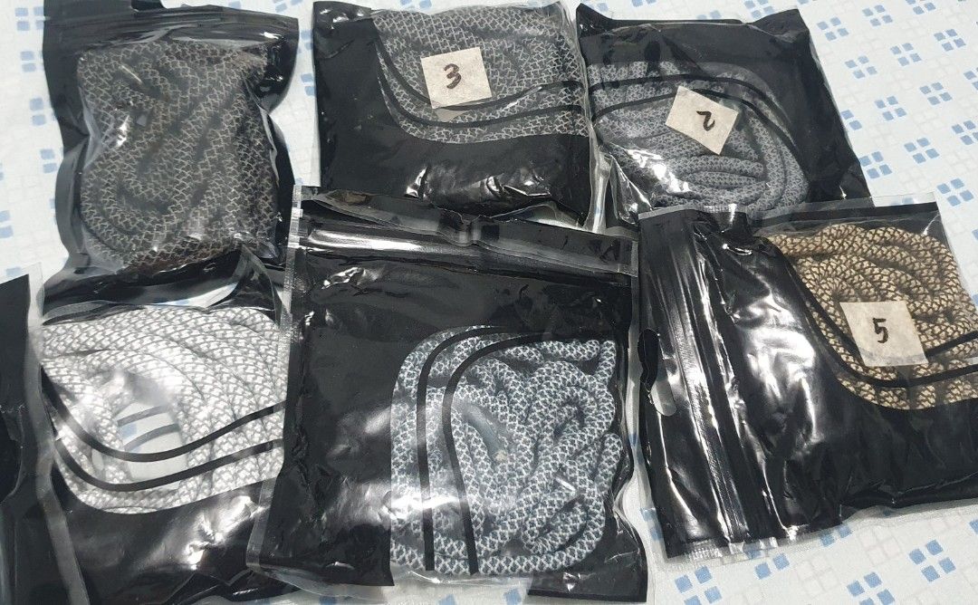Round Shoe Laces Assorted (Category: Shoe inserts & accessories) located in Cainta. Submitted by origeetostore (Listing ID 1468661045, Image 1). Description: Round Laces Wysiwyg New, unused, no brand 280 each location: Greenland Cainta Rizal Buyer will handle booking, and delivery fee .