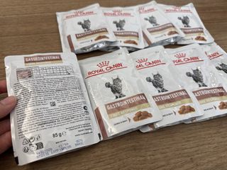 （分類：）位於 。 由 houseofcat 提交（商品編號 1468541787，圖片 1）。簡介： 。