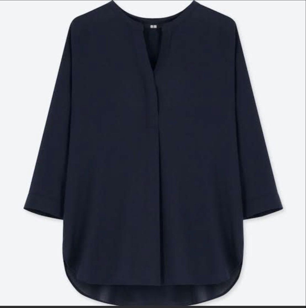 SALE‼️UNIQLO rayon (Category: Blouses) located in San Jose del Monte. Submitted by senorita_wella (Listing ID 1468636045, Image 2). Description: .