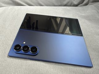（分類：）位於 。 由 zykavan 提交（商品編號 1468567578，圖片 1）。簡介： 。
