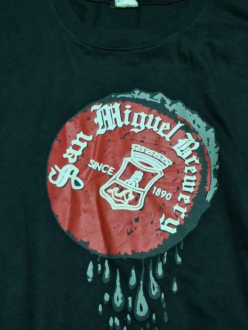 San Miguel Crown Cap Tshirt (Category: Tshirts & Polo Shirts ) located in Manila. Submitted by darth3pter (Listing ID 1468637390, Image 2). Description: Dimes 22x29 Tag: Faded white Good Condition 🚫 issues.