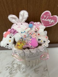Sanrio x Godzilla Blind Box Figure Cinnamoroll Hello Kitty, Toys ...