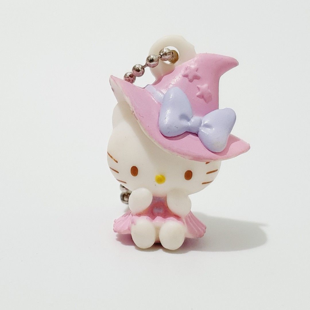 Sanrio Hello Kitty Witch Bathbomb Mascot Figure Keychain (Category: Character Goods) located in Taytay. Submitted by kyo.mono (Listing ID 1468566519, Image 1). Description: 💟Follow us on IG: kyo.mono for faster replies TikTok: kyo.mono_ for videos and review Good as new Auth from Japan Actual photo posted.