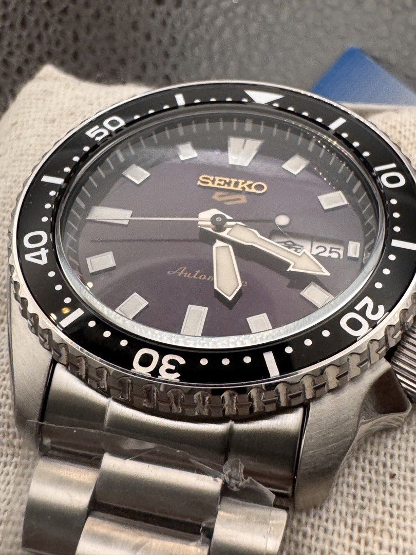 SEIKO 145TH ANNIVERSARY EDO LIMITED EDITION (Category: Luxury Watches) located in Quezon City. Submitted by marldario (Listing ID 1468530147, Image 1). Description: 💜 FOR SALE | SEIKO 145TH ANNIVERSARY EDO LIMITED EDITION 🔥 JUST RELEASED BY SEIKO LAST OCTOBER 9, 2026! On hand. SEIKO 5 SPORTS HDB003K1 A special limited-edition release celebrating 145 years of Seiko watchmaking heritage. Featuring a stunning deep purple dial with elegant gold-ton