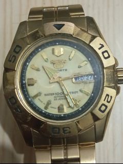 (Category: ) located in . Submitted by quick_deals_great_finds2 (Listing ID 1468591646, Image 1). Description: .