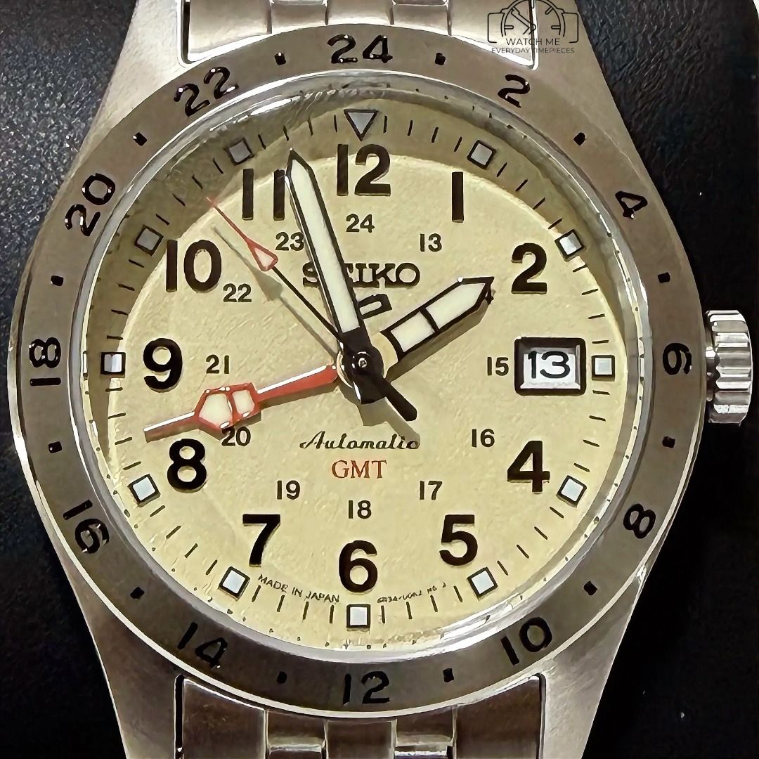 SEIKO HDB002 - desert sand (Category: Men's Watches) located in Manila. Submitted by watchme_everydaytimepieces (Listing ID 1468709425, Image 3). Description: SEIKO HDB002 - desert sand Elevate your wrist game today. ⌚️ brand new ✔️ complete 📩 DM us for inquiries 📦 LBC, lalamove, meet up 📍 bicutan, makati, san pedro 📢 always negotiable but be reasonable FB page | Watch Me - Everyday Timepieces.