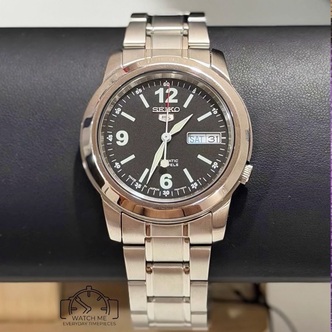 SEIKO SNKE63 (Category: Men's Watches) located in Manila. Submitted by watchme_everydaytimepieces (Listing ID 1468709249, Image 1). Description: SEIKO SNKE63 6,990 38mm 7s26 movement Hardlex crystal on watch glass See-through back case Elevate your wrist game today. ⌚️ brand new ✔️ complete (missing manual & warranty card) 📩 DM us for inquiries 📦 LBC, lalamove, meet up 📍 bicutan, makati, san pedro 📢 always negotiable but be reasonable FB | Wa