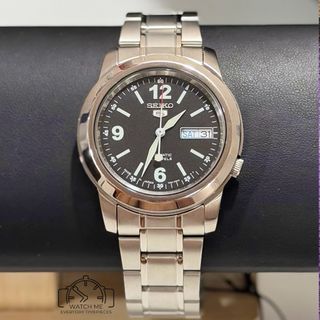 (Category: ) located in . Submitted by watchme_everydaytimepieces (Listing ID 1468709249, Image 1). Description: .