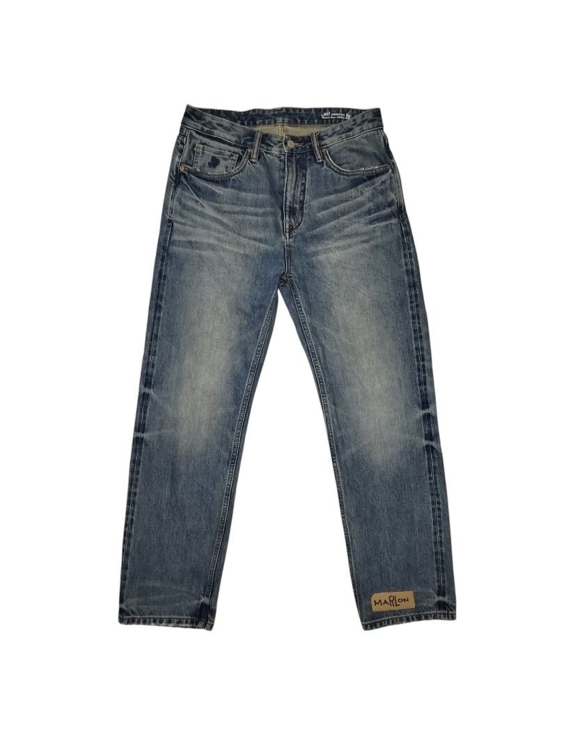 Selvedge Simwood Jeans size 32 Actual (Category: Jeans) located in Manila. Submitted by marlonmuncada_picker05 (Listing ID 1468692221, Image 1). Description: 📍 SELVEDGE SIMWOOD JEANS SIZE 32 ACTUAL ✅800 + SF ✅SIZE 30 ON TAG / SIZE 32 ACTUAL ✅ACTUAL WAISTLINE MEASUREMENT 16 " ✅LENGTH 41 " ✅HEM 8 " ✅9/10 COLOR RATE ✅9/10 CONDITION ✅LOCATION : NORTH CALOOCAN ✅MOP : GCASH / MAYA ✅MOD : J&T / LALAMOVE ❌NO COD❌COP❌VIA LBC❌..