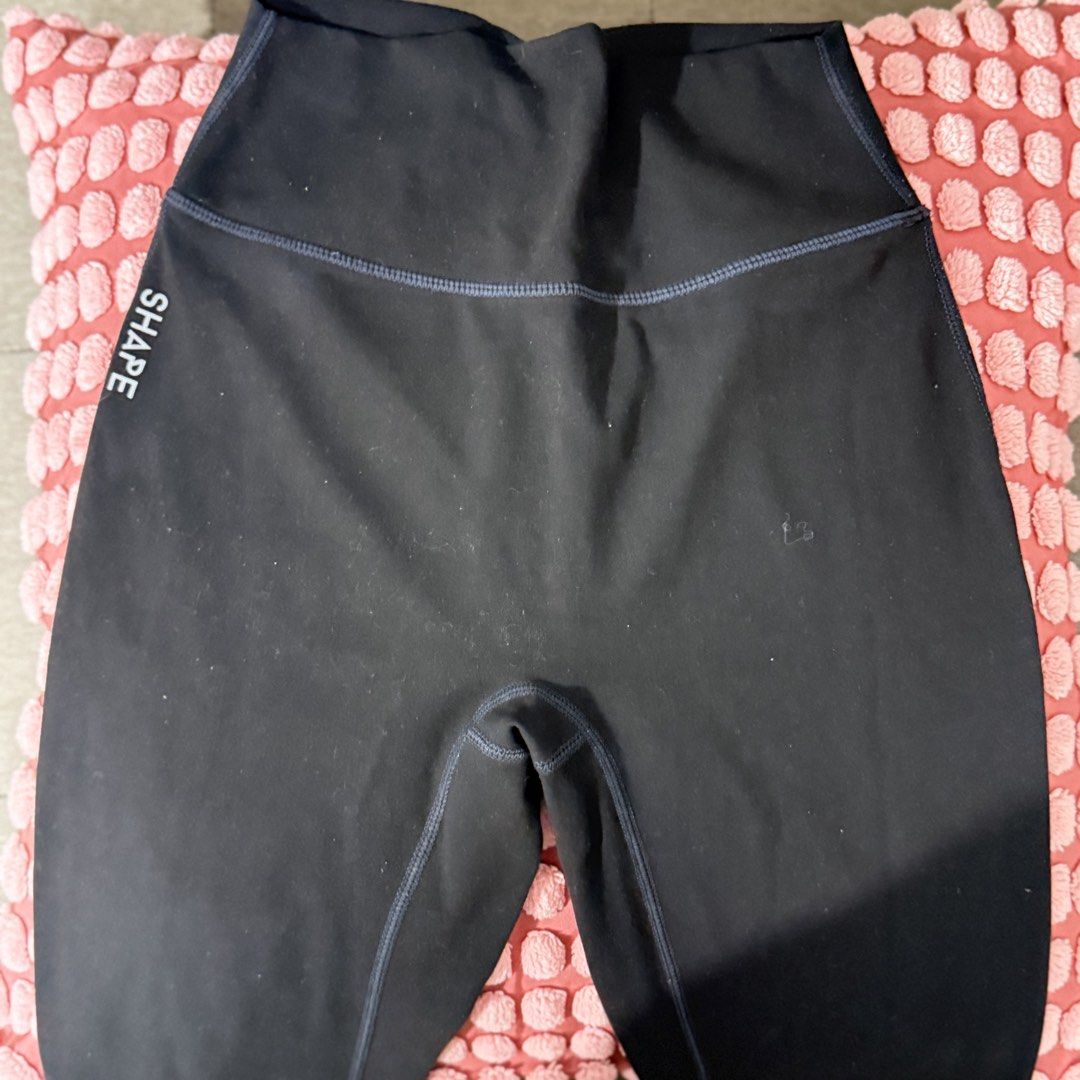 SHAPE ACTIVE BUNDLE/EACH (Category: Activewear) located in Makati City. Submitted by buymystuffplsxoxo (Listing ID 1468682530, Image 3). Description: Take All for ₱5000 Each for ₱700, slightly nego for sure buyers Rfs: extras, no longer my size Used twice max!.