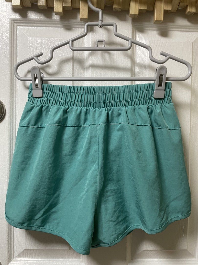 Shein Activewear (Category: Activewear) located in Manila. Submitted by abbie0309296694 (Listing ID 1468622222, Image 3). Description: .