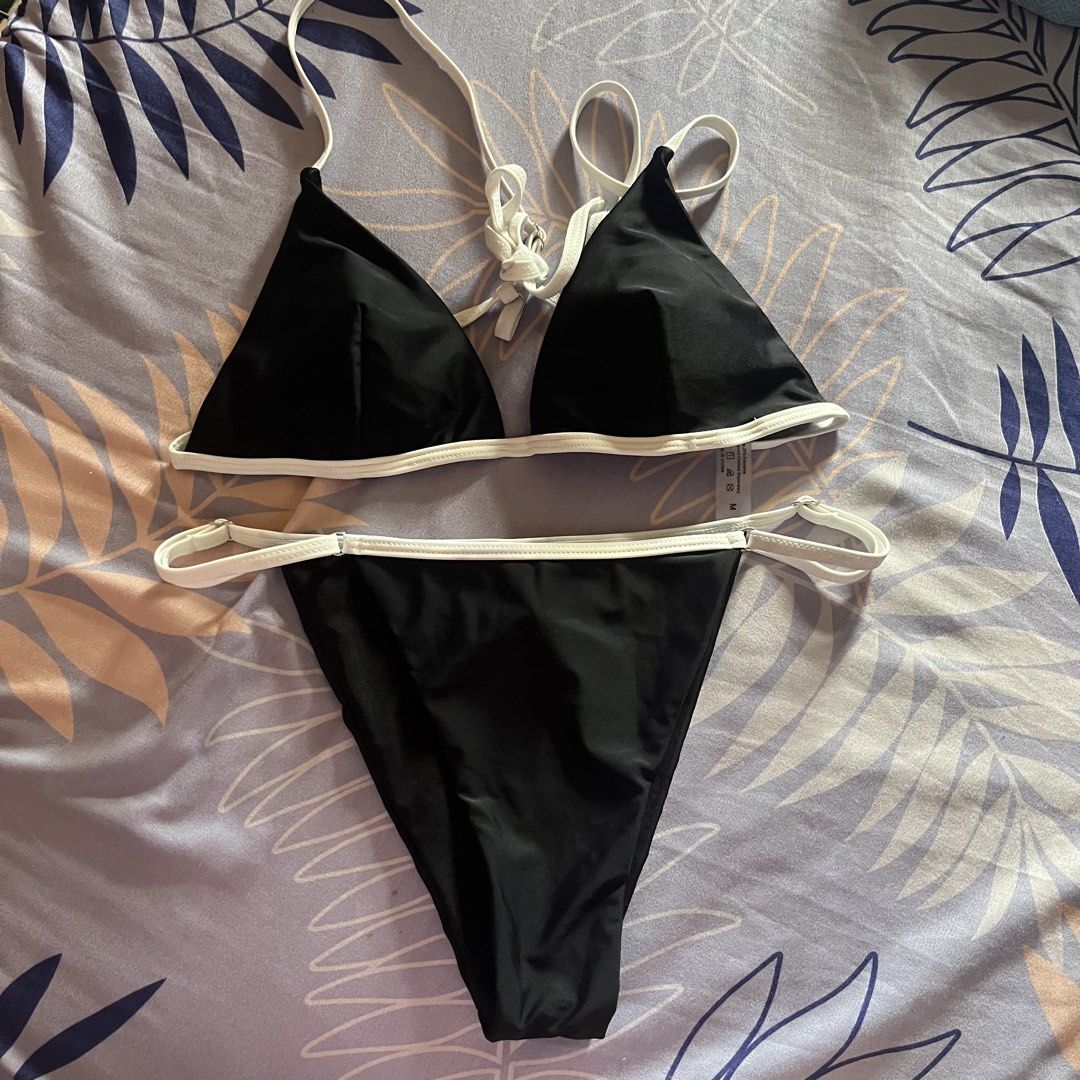 Shein Black Bikini White Outline 2 Piece (Category: Bikinis & Swimsuits) located in Cabanatuan. Submitted by k4wakami (Listing ID 1468533472, Image 1). Description: shein black bikini with white outline – bnew – vv pretty in actual rfs: too big for me 🥹.