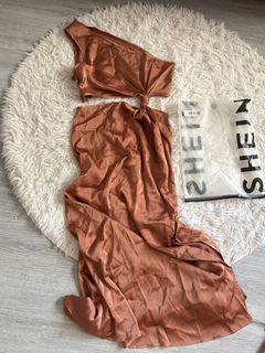 (Category: ) located in . Submitted by lovedbysloane (Listing ID 1468596799, Image 1). Description: .