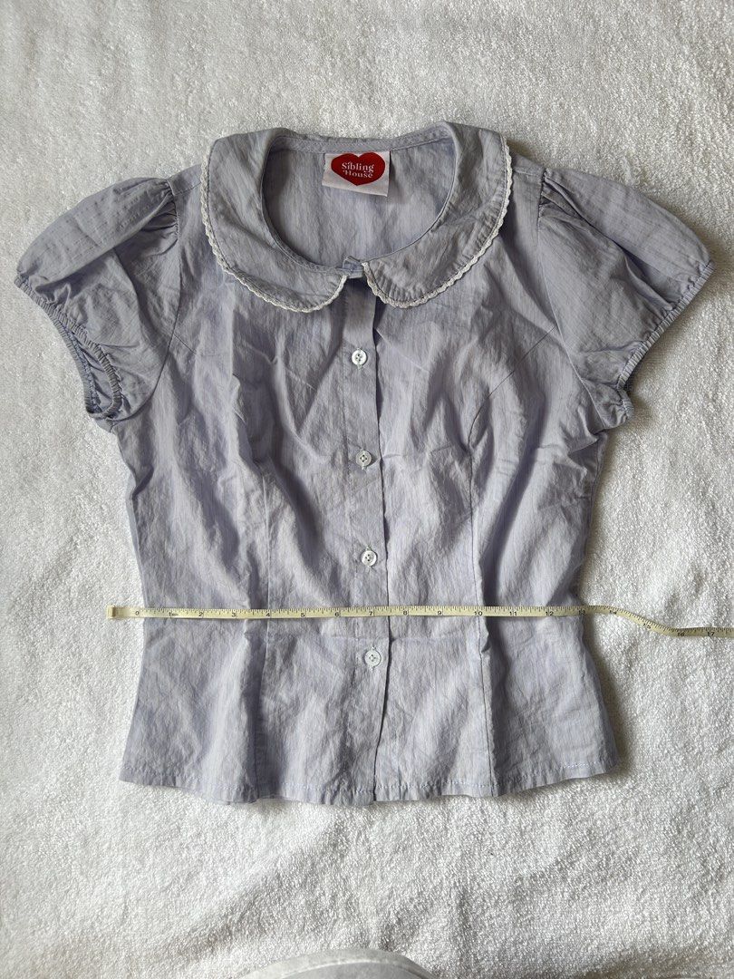 Sibling House Button down polo (Category: Blouses) located in Makati City. Submitted by belle.depop (Listing ID 1468514736, Image 3). Description: 🧷 PLEASE READ 📖 RFS: Decluttering 🍒 selling my personal items at reasonable price as I need to make space for my closet. For clothes they don’t fit me anymore as I gained weight or the sizing was too small for me (those bought online). Help your girl out to buy new bigger clothes ^_~ 👜For bags, I b