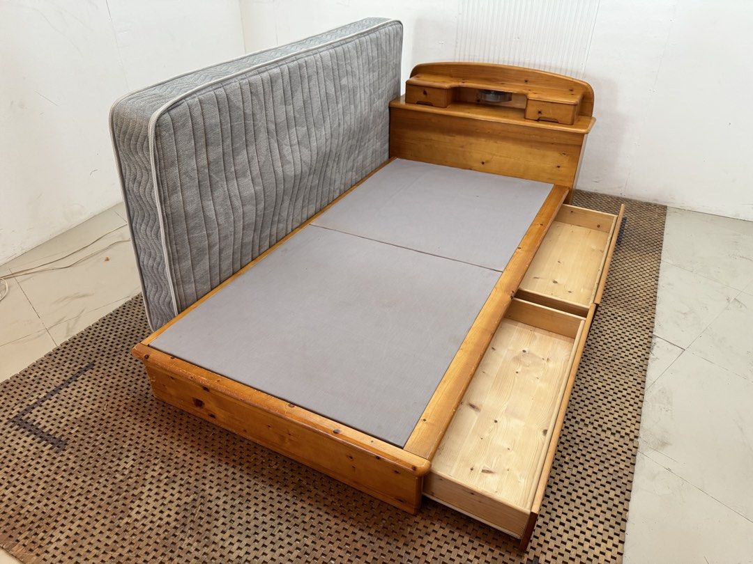 Single bedset with storage (Category: Bed Frames & Mattresses) located in Quezon City. Submitted by matetdevis13 (Listing ID 1468676859, Image 3). Description: Elegant Wooden Single Size with Storage & Simmons Maxima Mattress Bed Set Price: 8,900 Frame: 43 x 87 x 29/9 Mattress: 38 x 77 x 5.5 In good condition Code MJS48-MJ454.