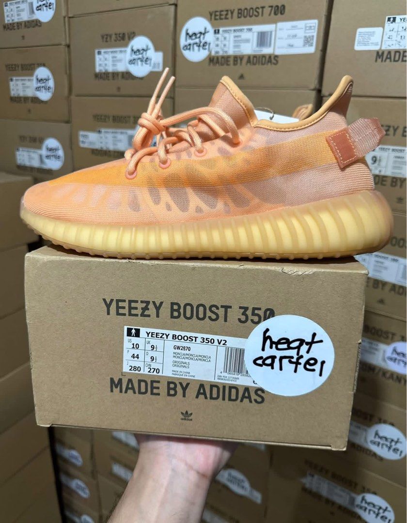 size 10 Yeezy 350 V2 Mono clay (Category: Sneakers) located in Cavite. Submitted by heatcartel_ (Listing ID 1468588461, Image 1). Description: Super below srp! COD/COP nationwide 🚚 Yeezy 350 V2 Mono clay - size 10 brand new ₱8,500 vermosa / evia alabang / ATC / MOA meet up📍.