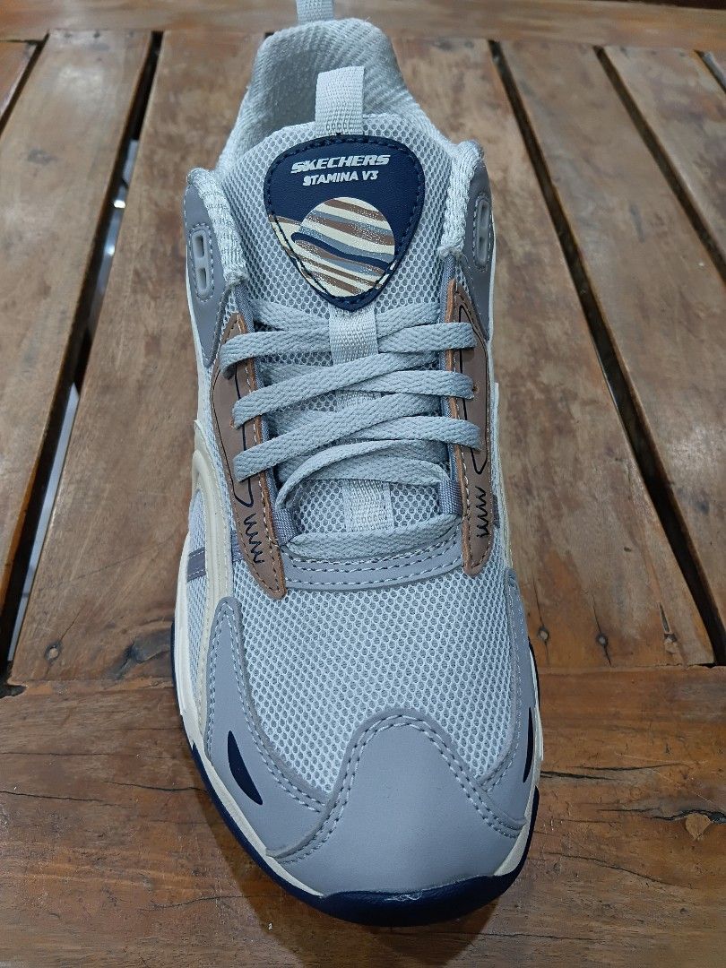 Skechers (Category: Sneakers) located in Subic. Submitted by AnythingBrandedby_May (Listing ID 1468636254, Image 3). Description: SKECHERS.