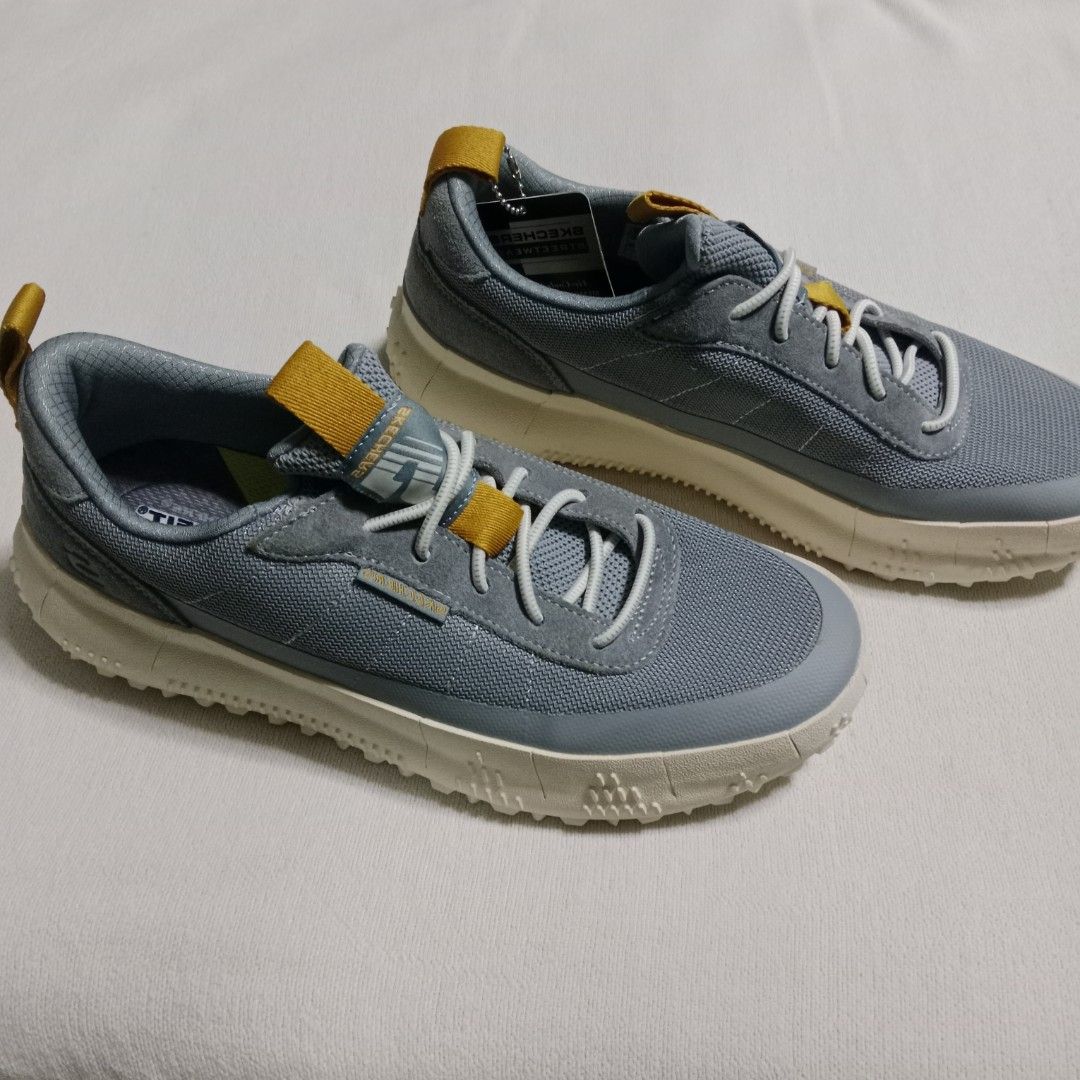 Skechers size 8.5 (Category: Casual Shoes) located in Manila. Submitted by razsty (Listing ID 1468564652, Image 1). Description: size 8 to 8.5 brandnew. Slip on wear.